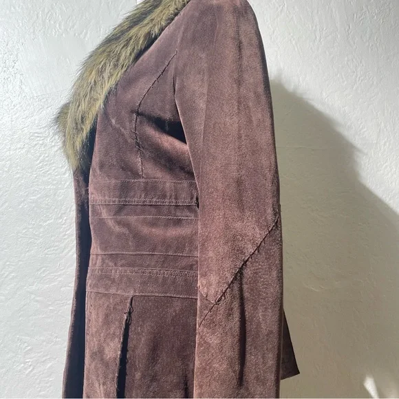 Wilsons Leather suede Brown Trench Coat with Faux Fur Collar - Picture 10 of 12